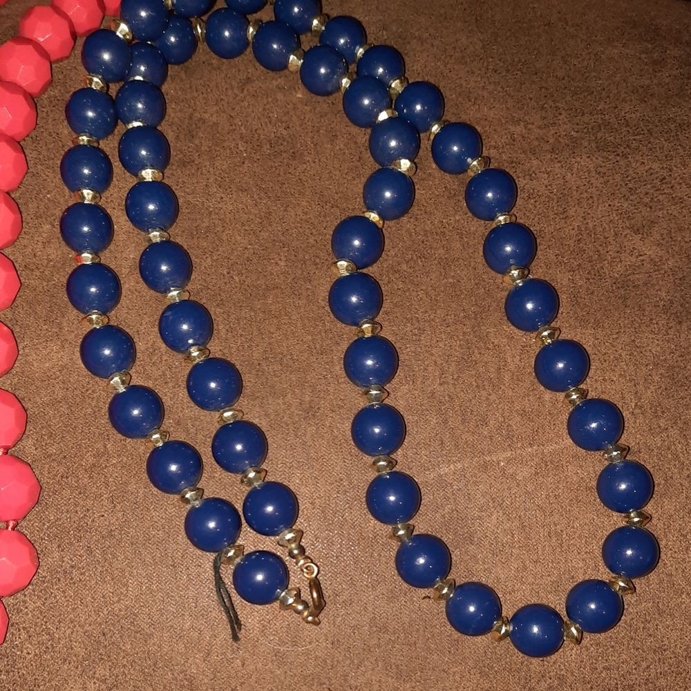 Beaded vintage necklace lot red white and blue 80s Signed - Picture 4 of 14
